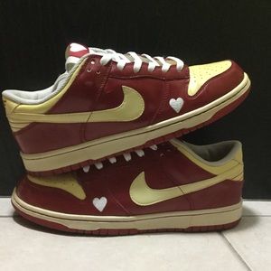 nike dunk low valentines day 2004